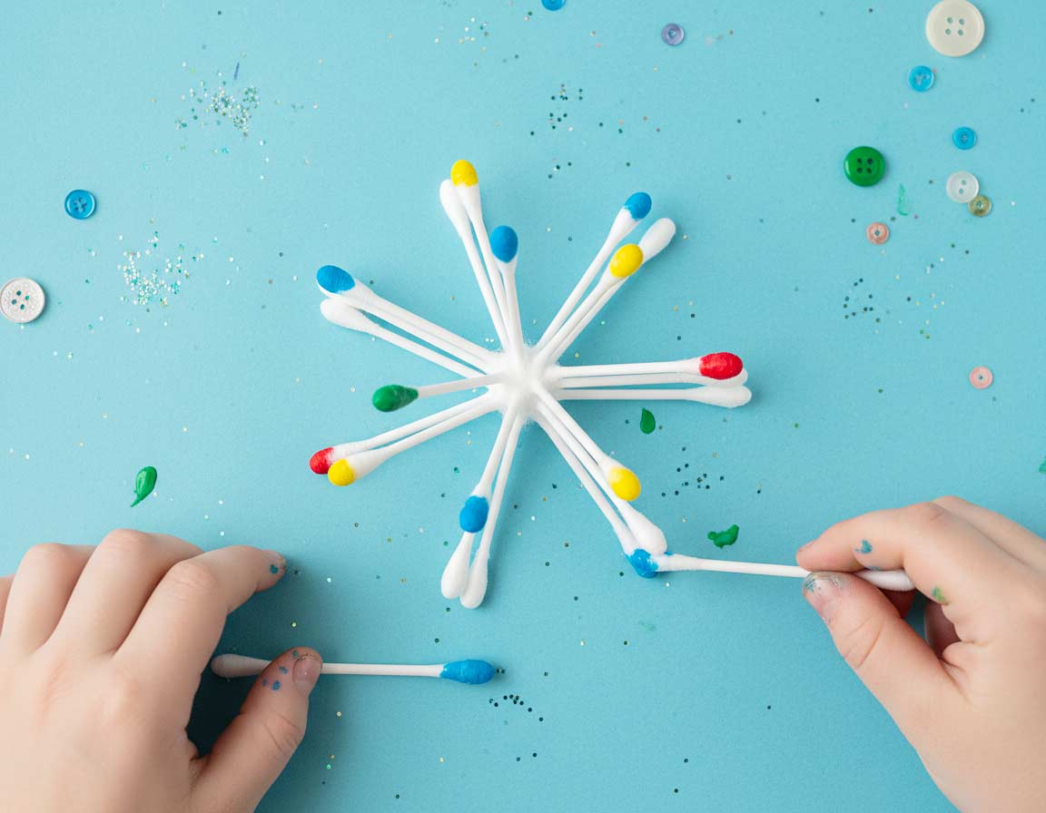 Stern basteln mit Ohrstäbchen Stern basteln mit Ohrstäbchen